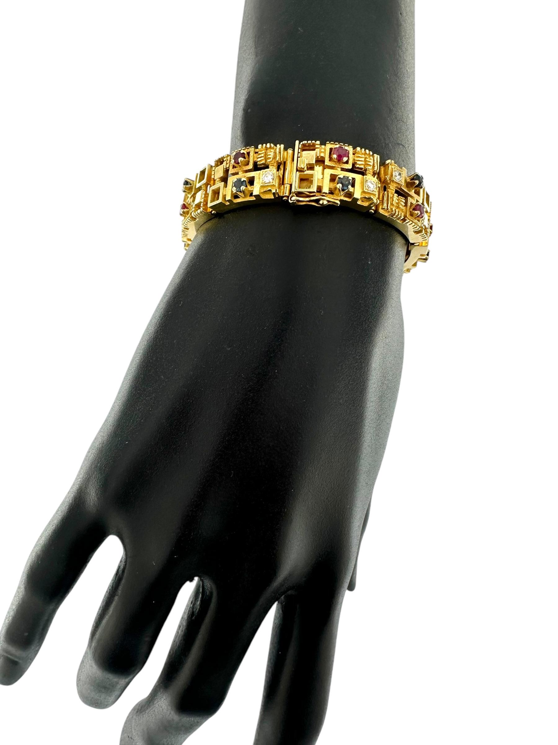 Women's or Men's Jewelry Set 18 karat Yellow Gold Diamonds, Sapphires and Rubies For Sale