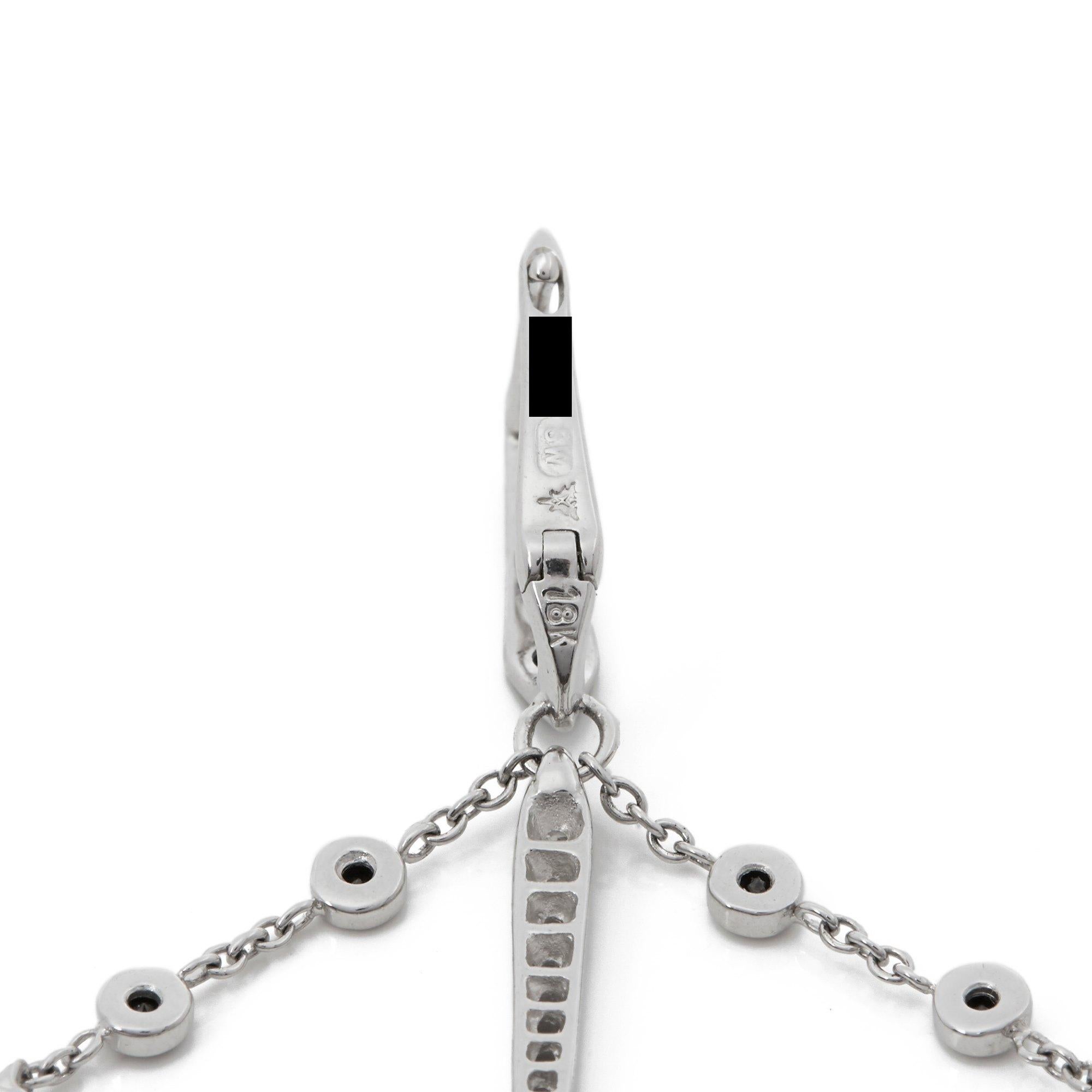 Jewels Verne 18 Carat White Gold Diamond Drop Earring For Sale 2