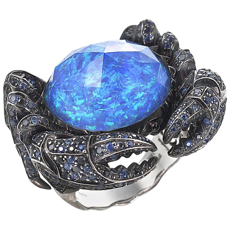 Jewels Verne Crab Crystal Haze 18 Karat White Gold and Blue Sapphire ...