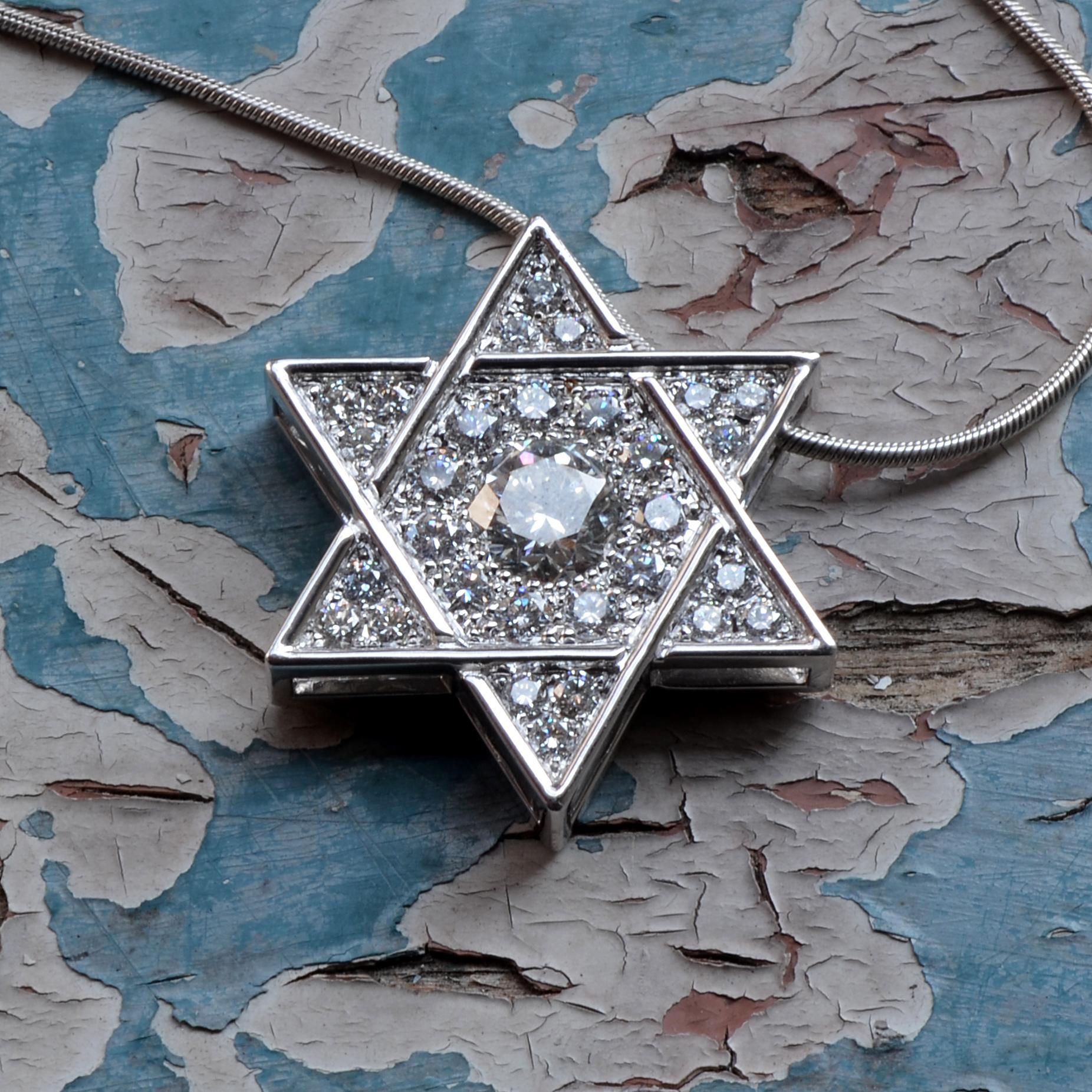 Jewish Star of David Diamond Pendant, Reversible, Platinum, Ben Dannie Design In New Condition For Sale In West Hollywood, CA