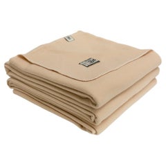 JG Classic Blanket 100% Merino Wool in Sunshine Yellow- Queen Size (Couverture classique 100% laine mérinos en jaune soleil)