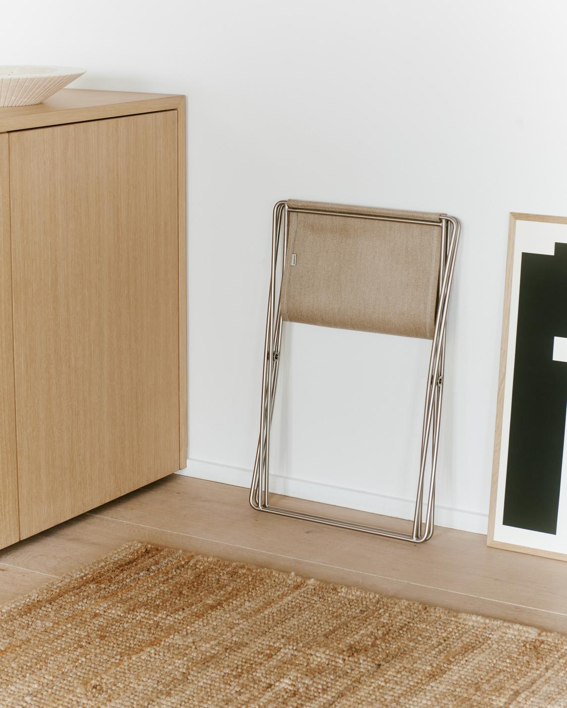 JG Folding Stool, Natural Canvas/Brushed Stainless Steel by Jørgen Gammelgaard For Sale 4