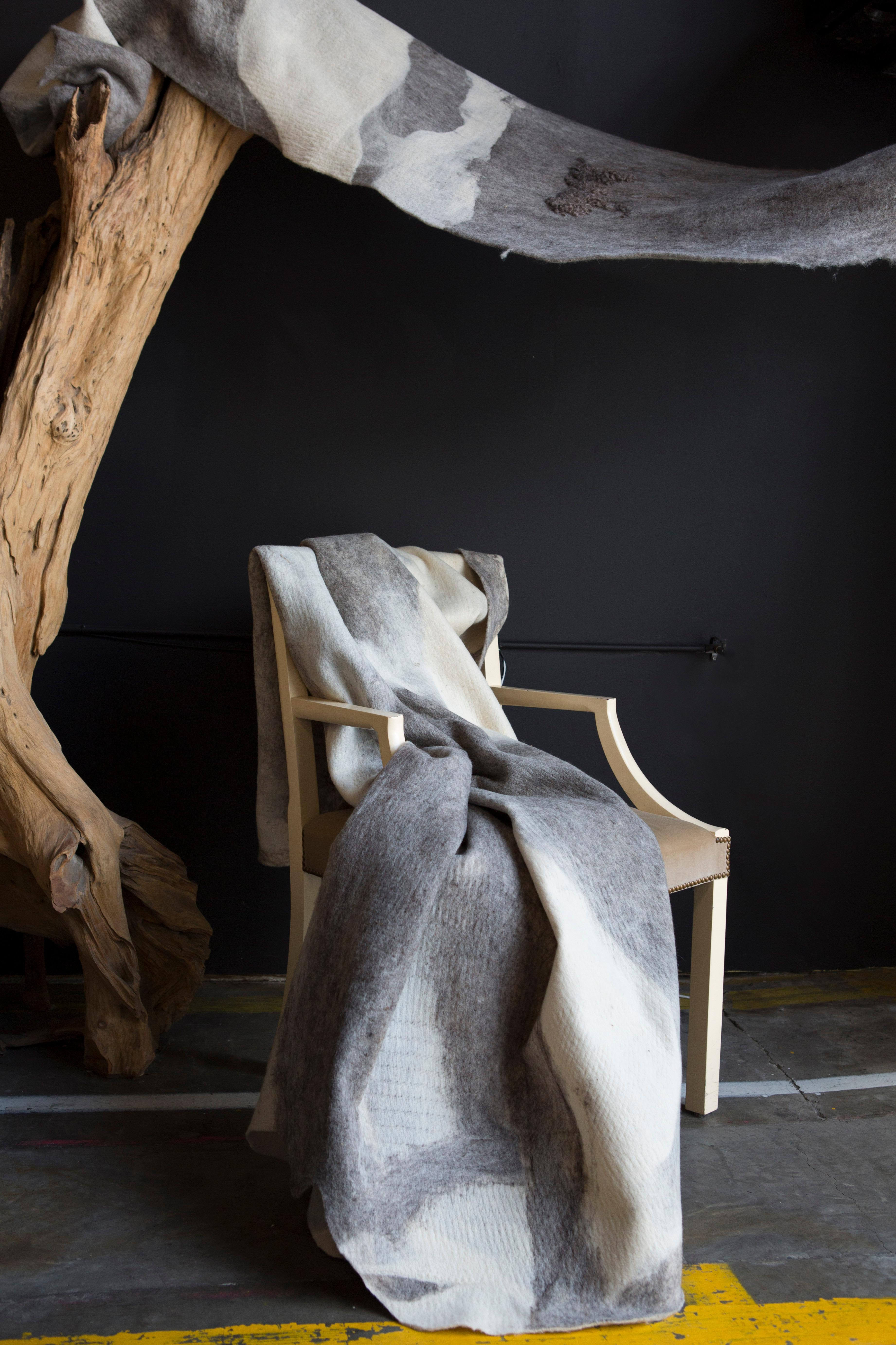 JG Switzer Artisan Wool Umber Throw, Heritage Sheep Collection For Sale 9