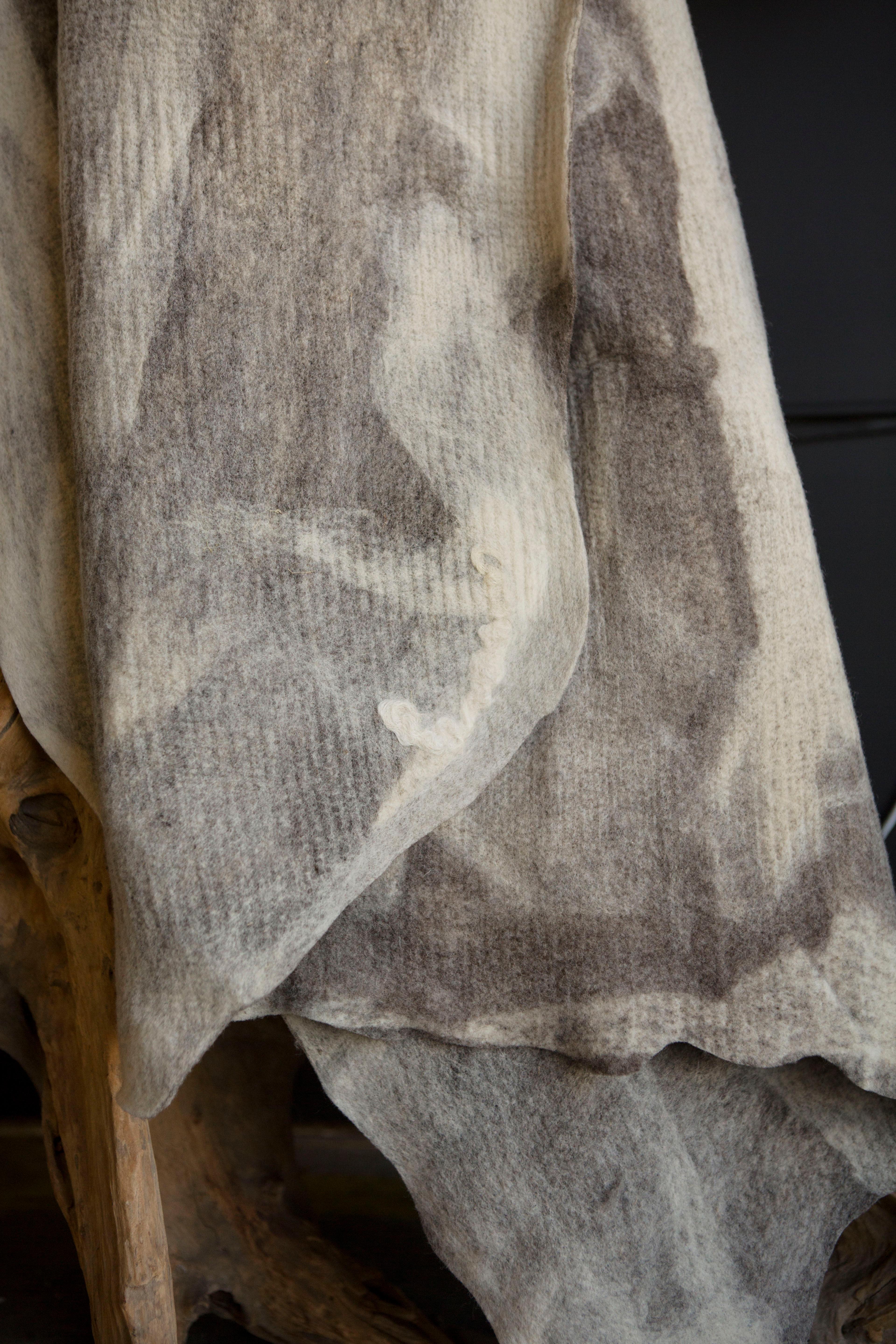 American JG Switzer Artisan Wool Umber Throw, Heritage Sheep Collection For Sale