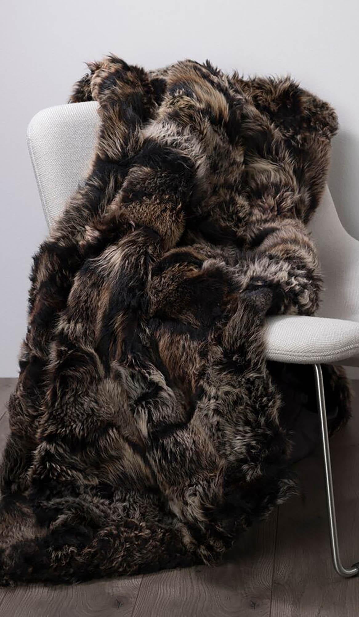 JG Switzer Toscana Real Fur LARGE Blanket Unlined in Bone Grey For Sale 2