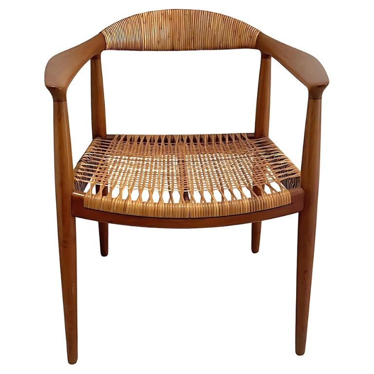 JH-501 armchair by Hans Wegner, 1949, Wegner's most emblematic armchair in its first version by cabinetmaker Johannes Hansen, fire-marked. It is this armchair that made Scandinavian design known in the USA following the article in the magazine