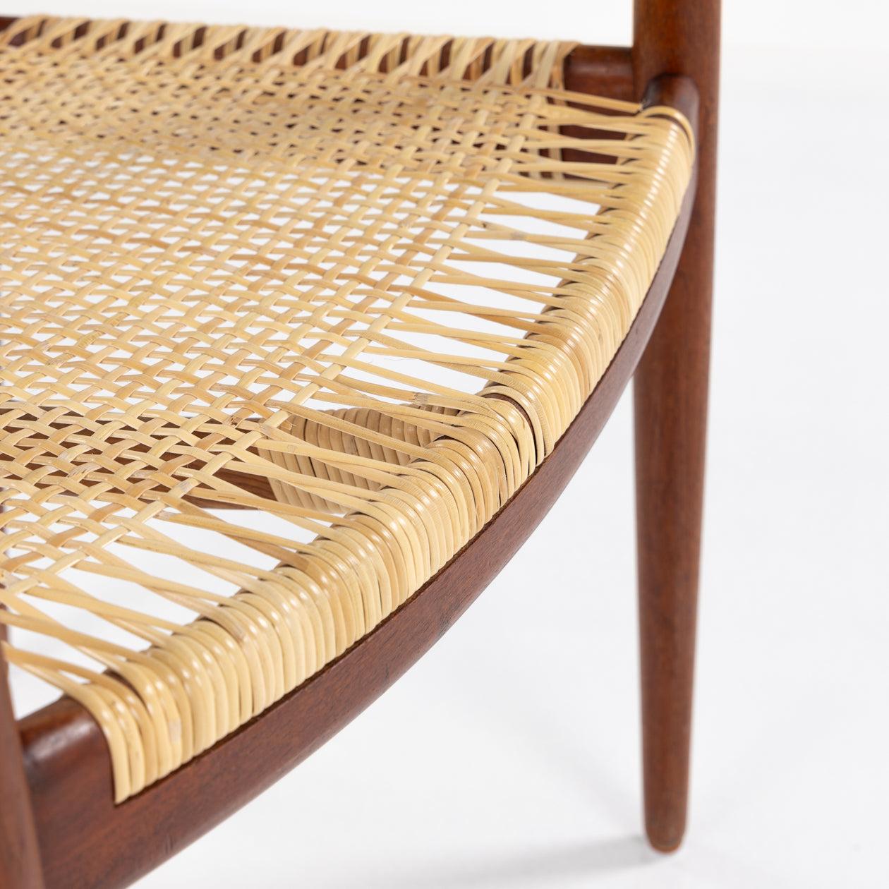 JH 501 - 'The Chair' in teak by Hans J. Wegner 4