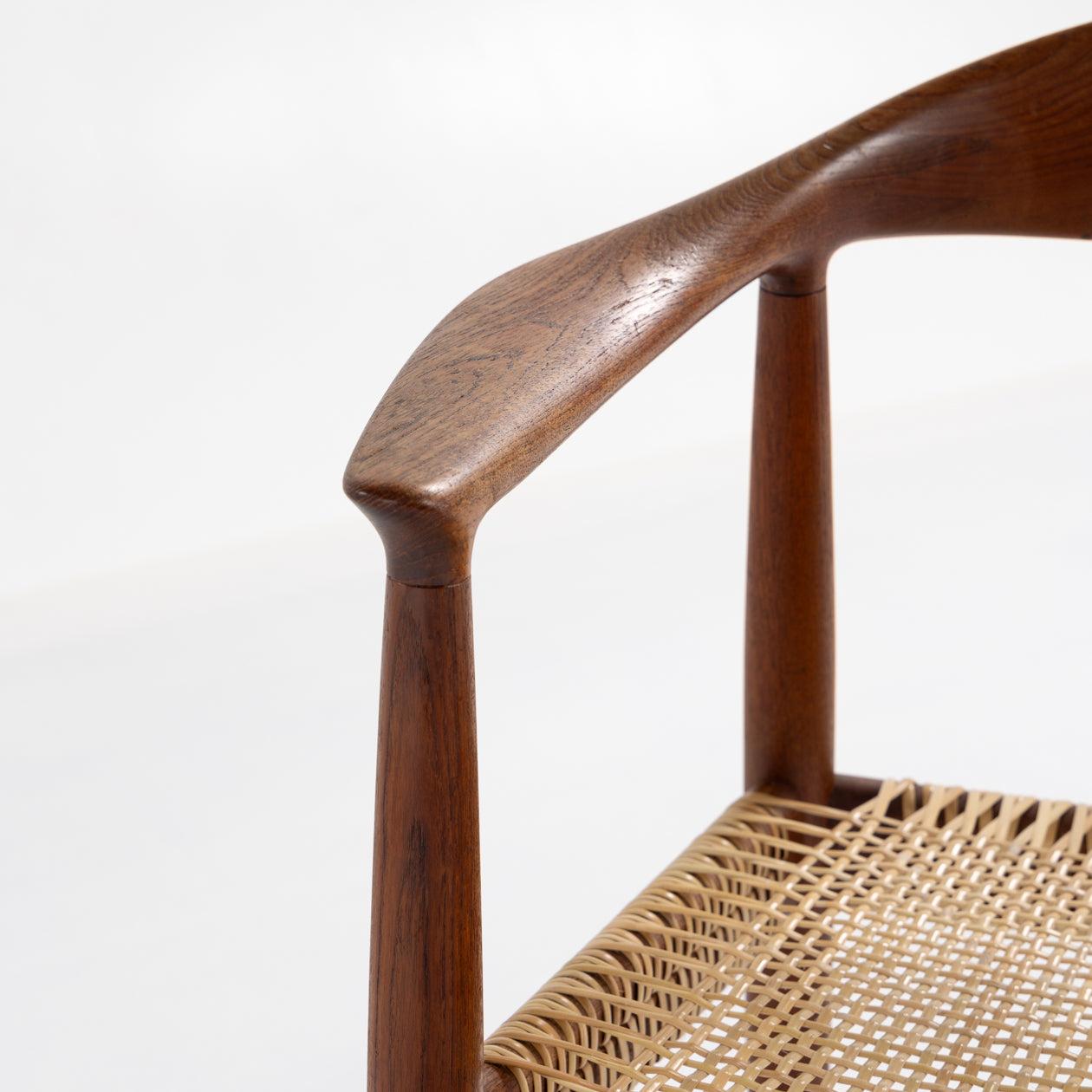 JH 501 - 'The Chair' in teak by Hans J. Wegner In Good Condition In Copenhagen, DK