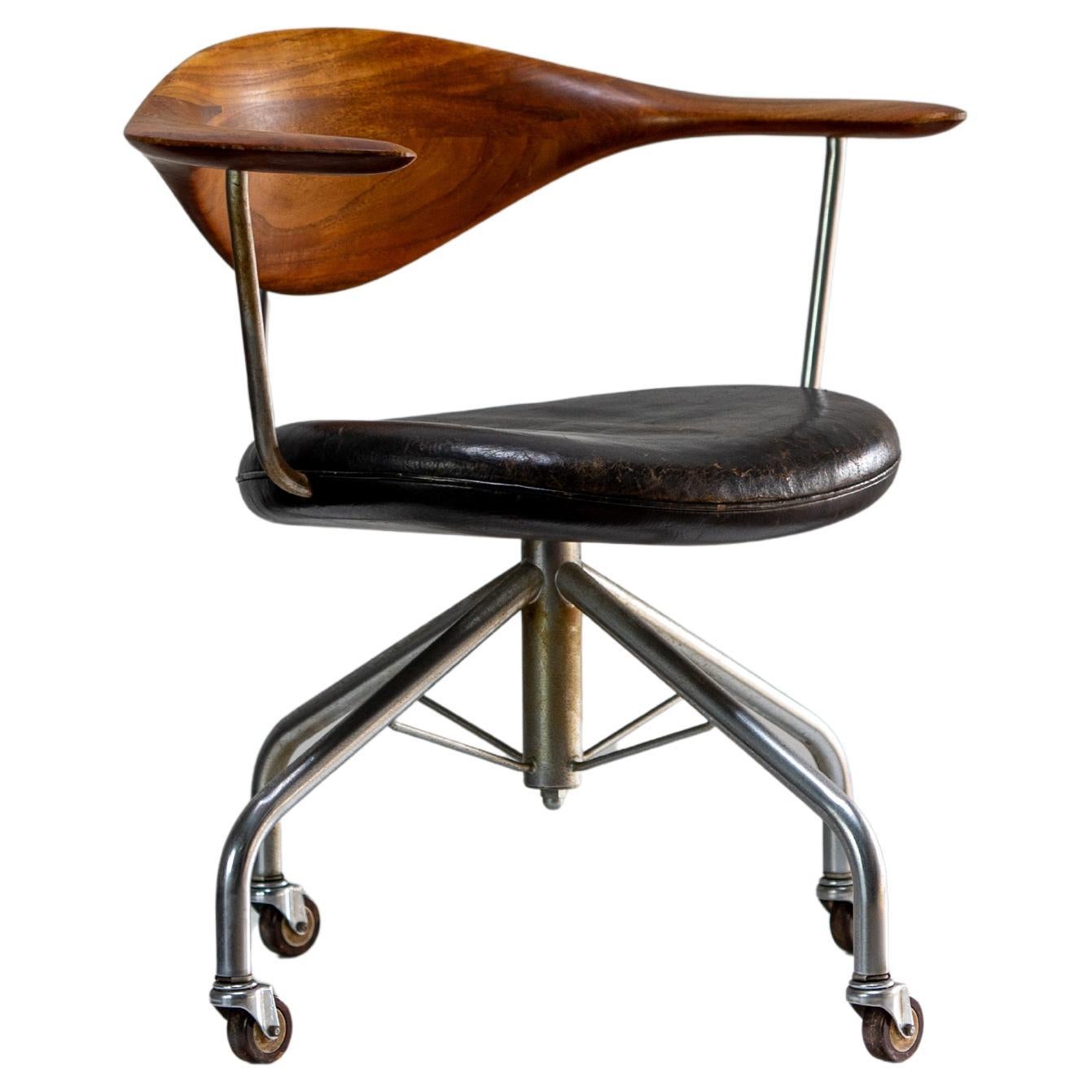 Are Hans Wegner chairs comfortable?