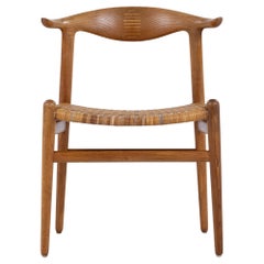 JH 505 - 'Kuhhornstuhl' aus patinierter Eiche von Hans J. Wegner