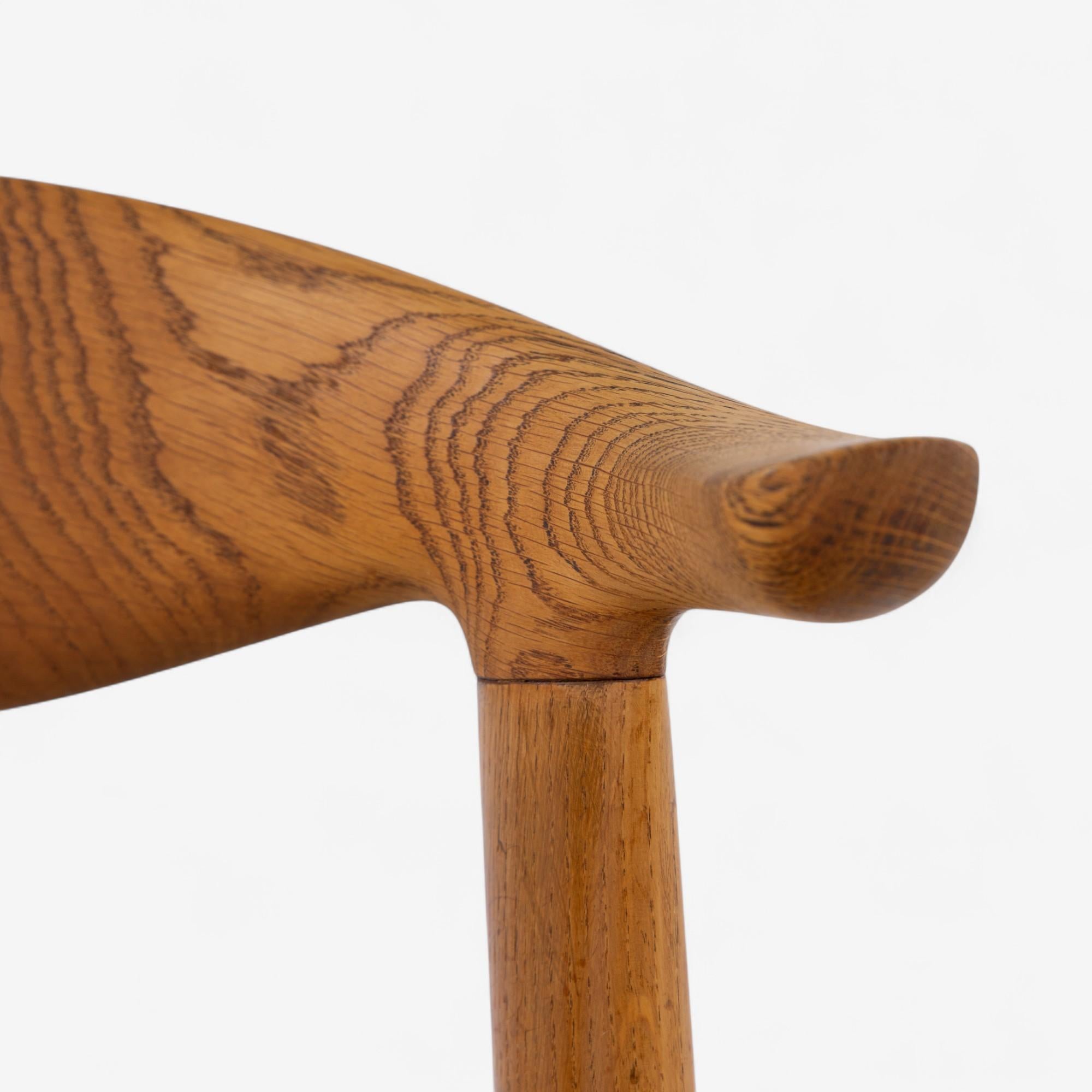 XX secolo JH 505 - 'Cowhorn' in rovere di Hans J. Wegner in vendita