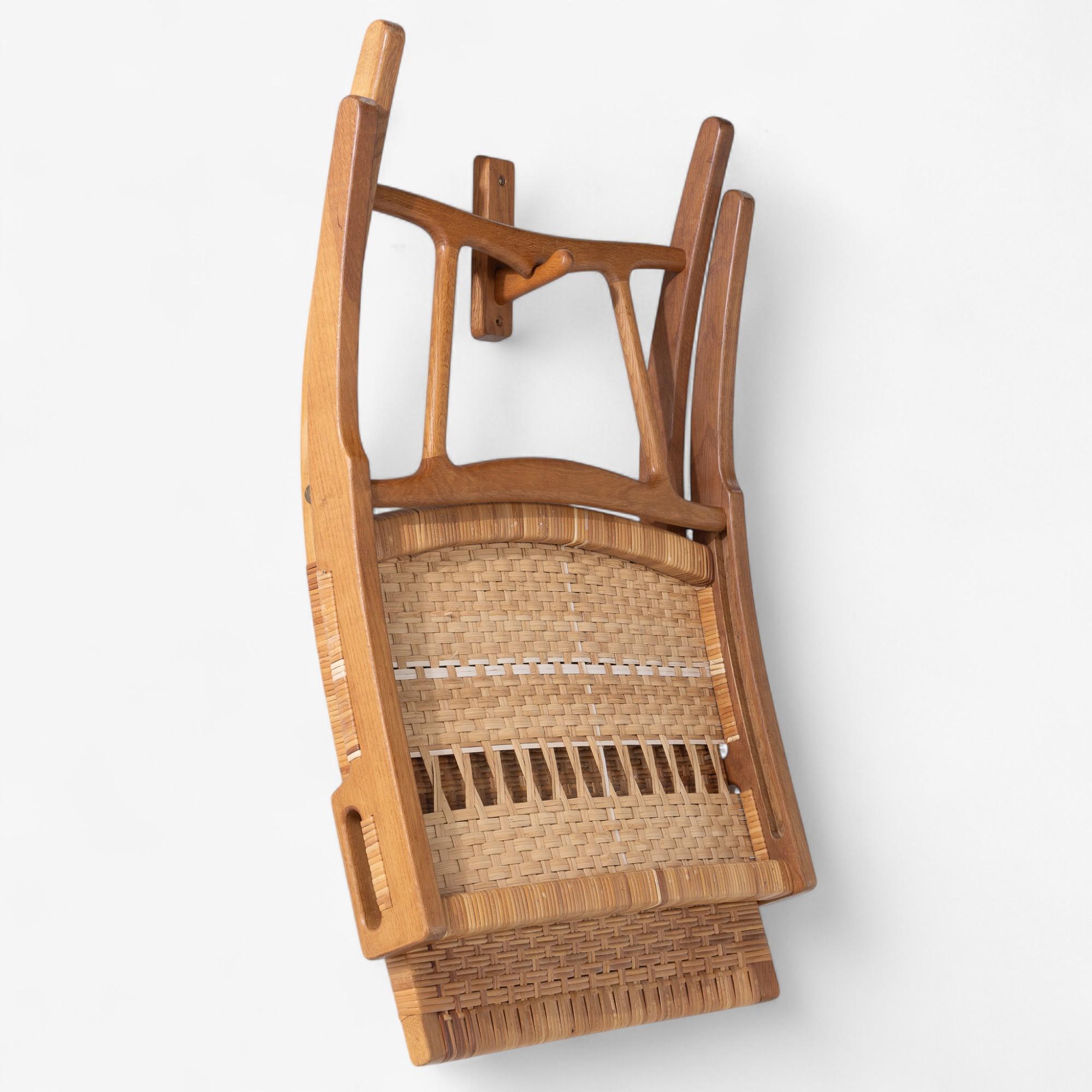 JH 512 - 'Fireplace chair', chaise pliante en chêne patiné par Hans J. Wegner en vente 3