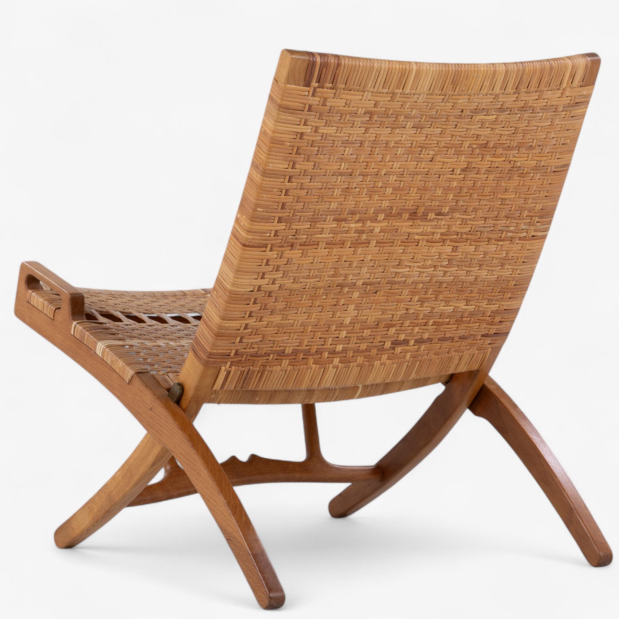 Mid-Century Modern JH 512 - 'Fireplace chair', chaise pliante en chêne patiné par Hans J. Wegner en vente