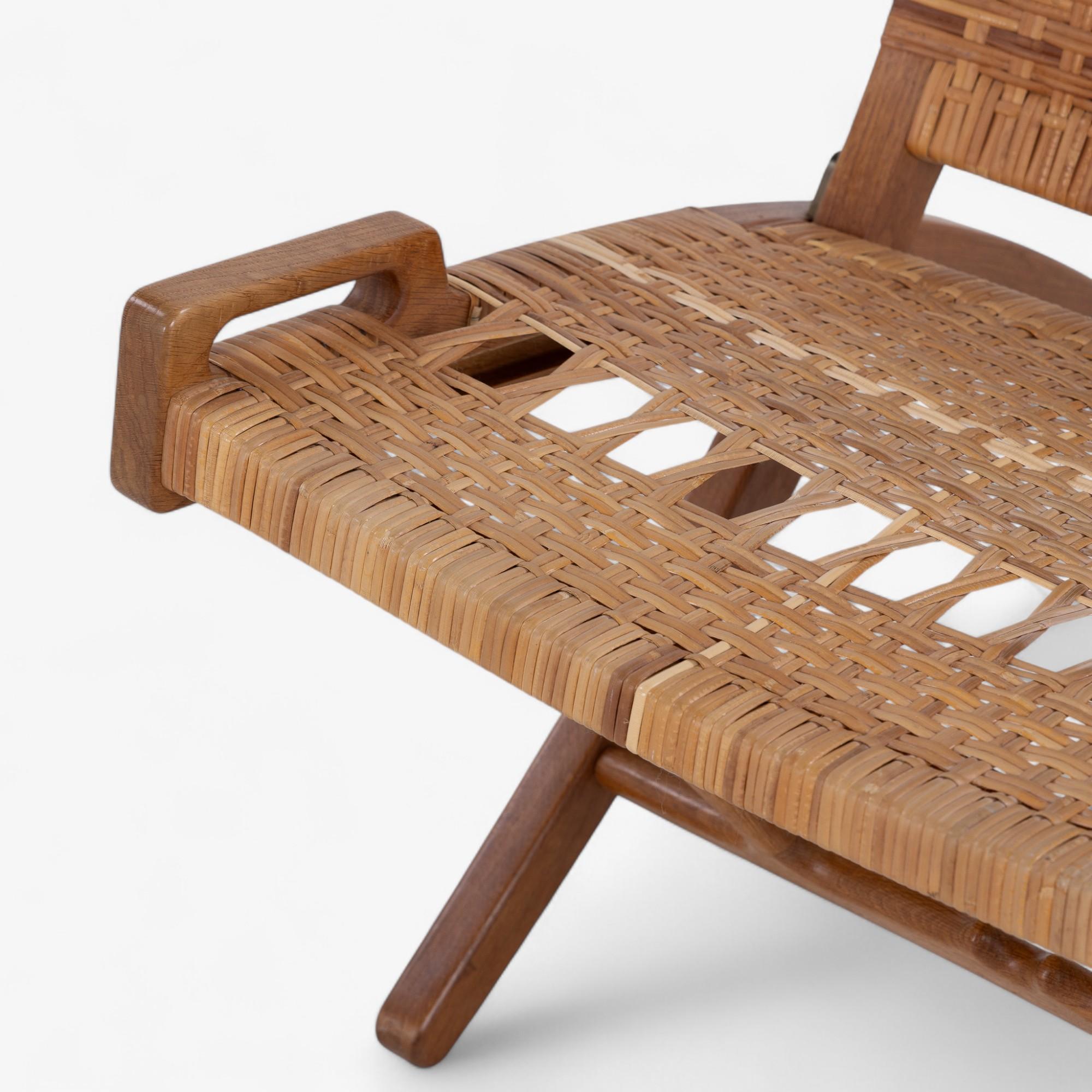 20ième siècle JH 512 - 'Fireplace chair', chaise pliante en chêne patiné par Hans J. Wegner en vente
