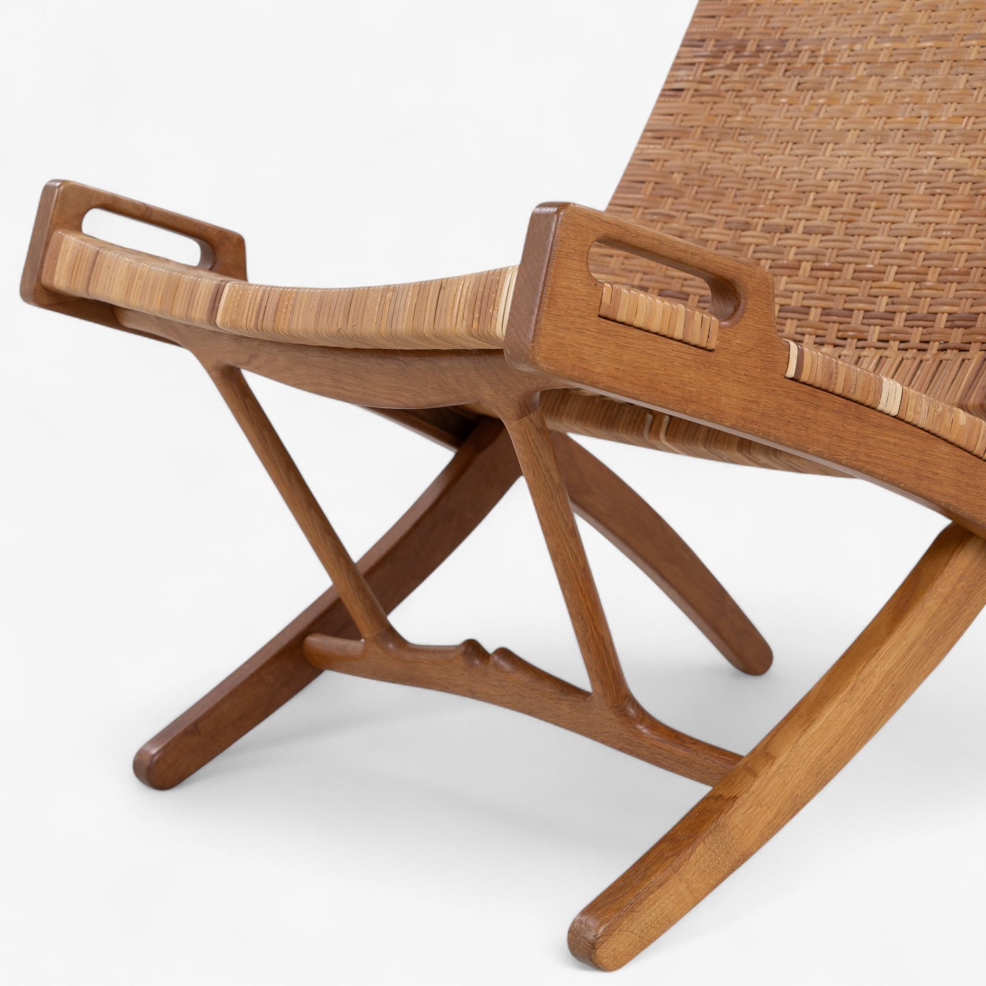 Osier JH 512 - 'Fireplace chair', chaise pliante en chêne patiné par Hans J. Wegner en vente