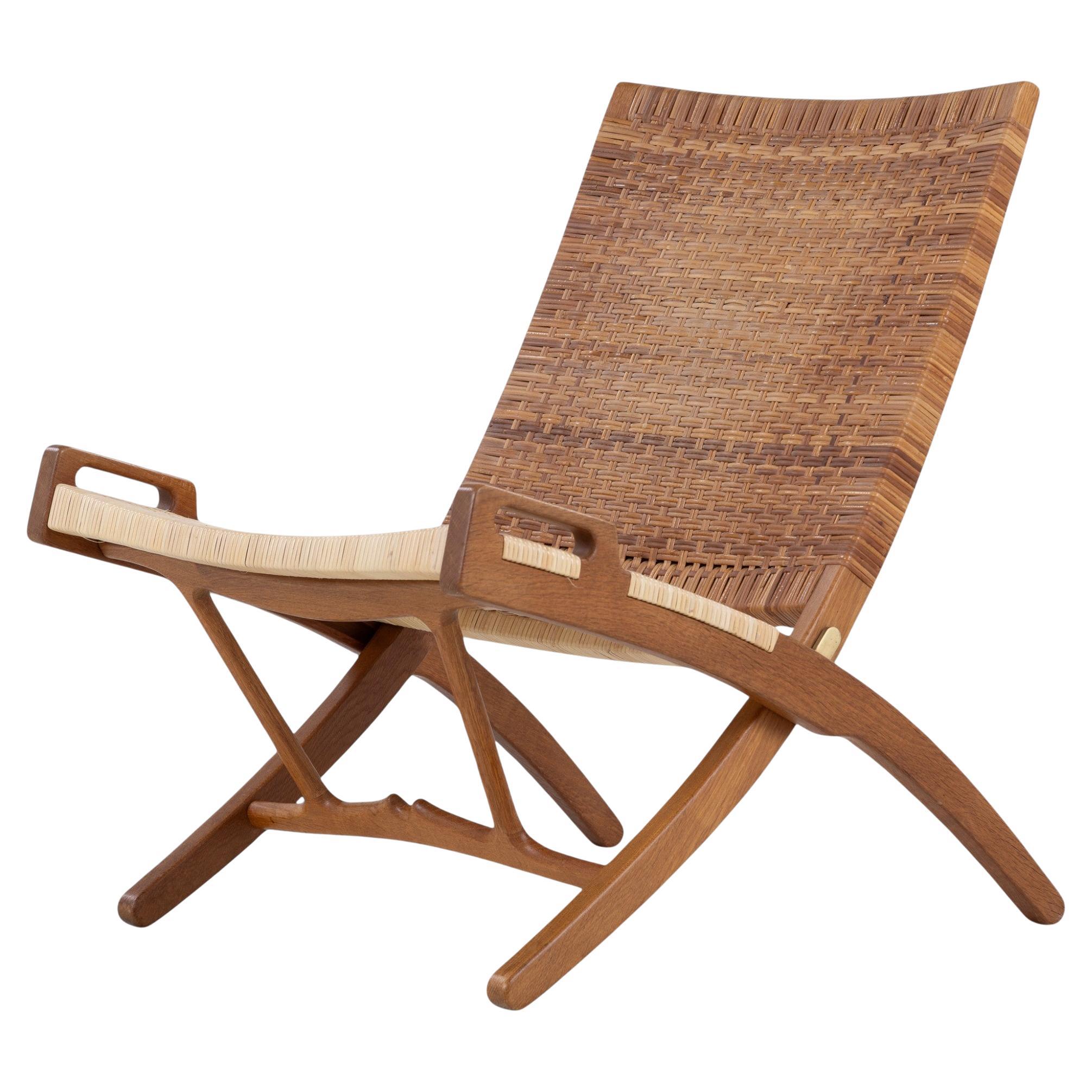 JH 512 - Chaise pliante 'Fireplace chair' en chêne patiné de Hans J. Wegner en vente