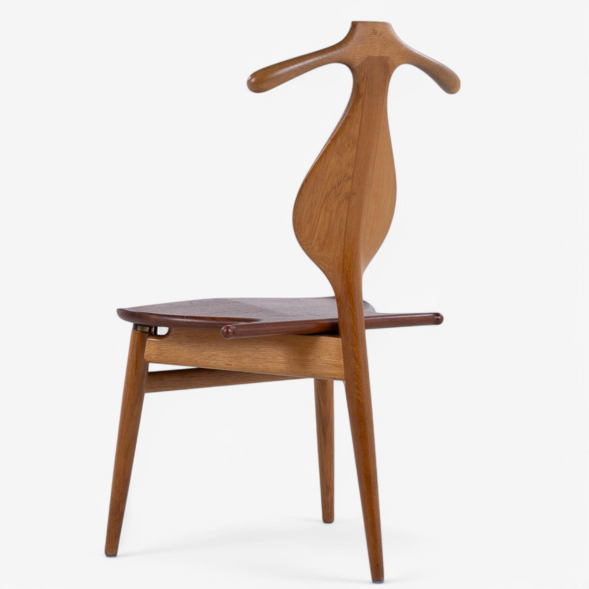 Mid-Century moderno JH 540 - Sedia Valet di Hans J. Wegner in vendita