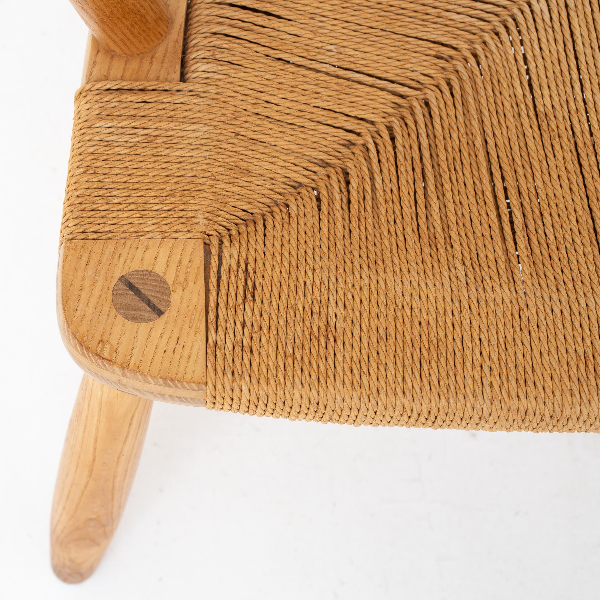 Hans JH 550 von Hans J. Wegner (Skandinavische Moderne)