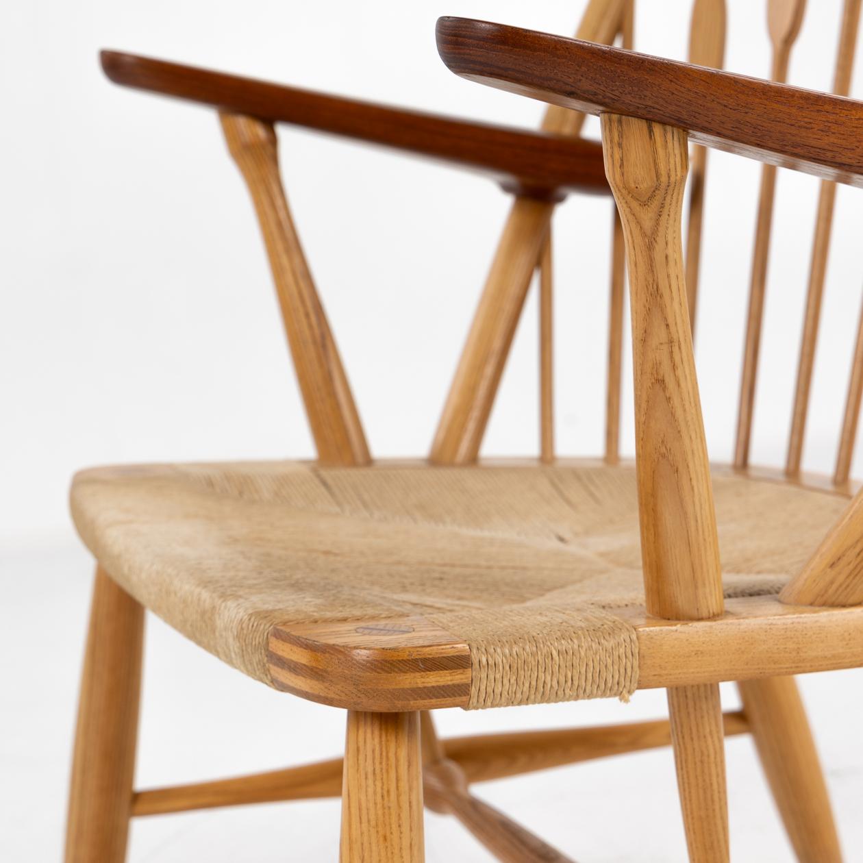 JH 550 - Peacock Chair in ash by Hans Wegner For Sale 2