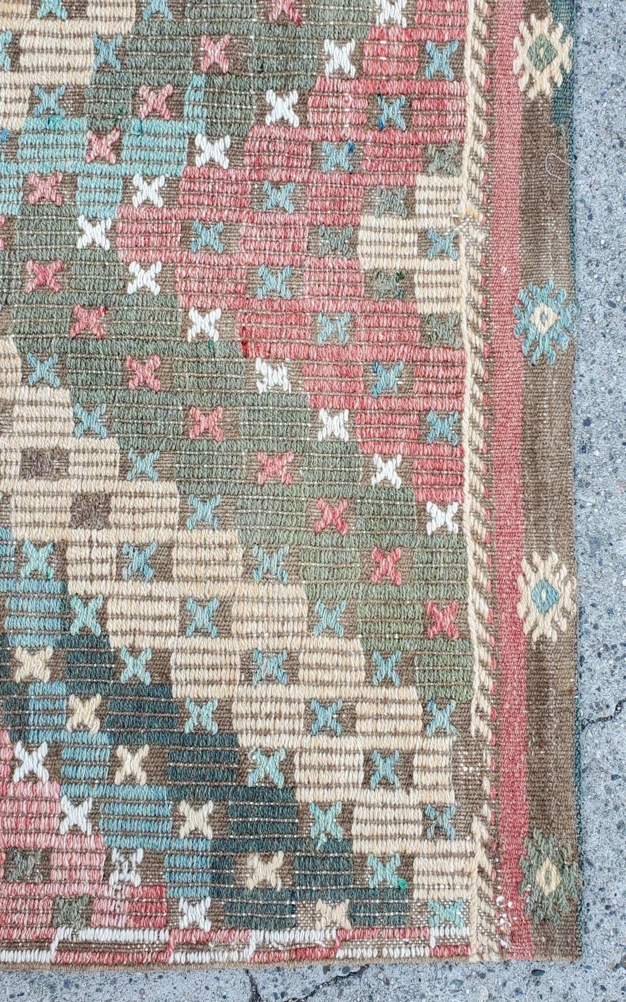 Modern Jhin -Jhin Hand Knotted Turkish Rug For Sale