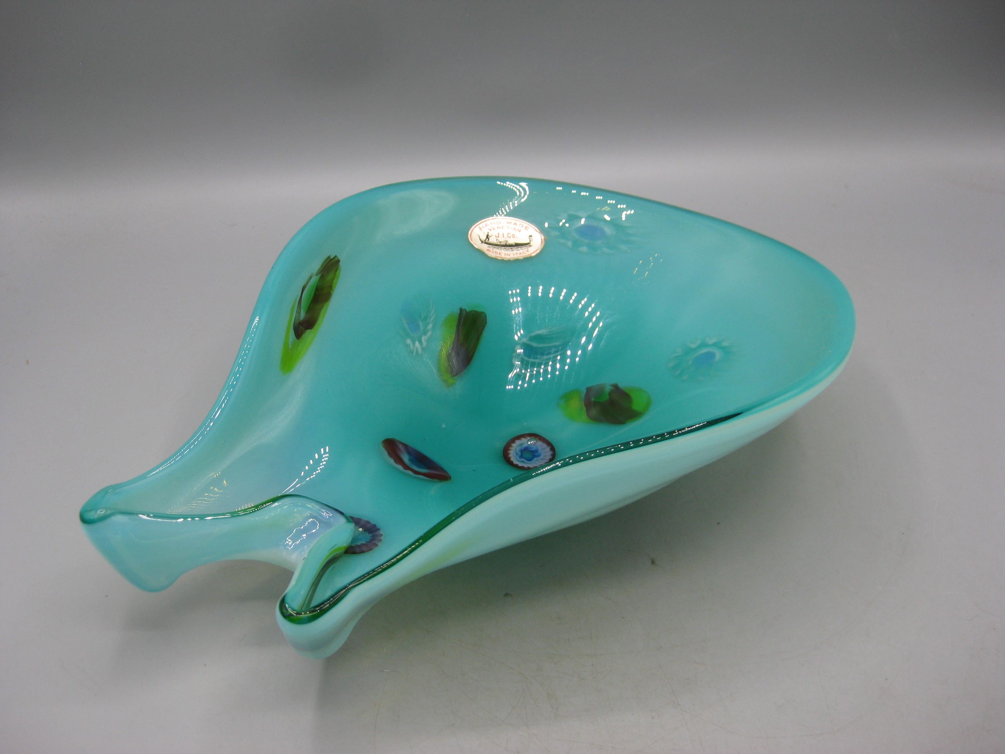 J.I. Co. Venetian Fratelli Toso Murano Art Glass Millefiori Abstract Bowl Italy en Excelente estado para la venta en San Diego, CA