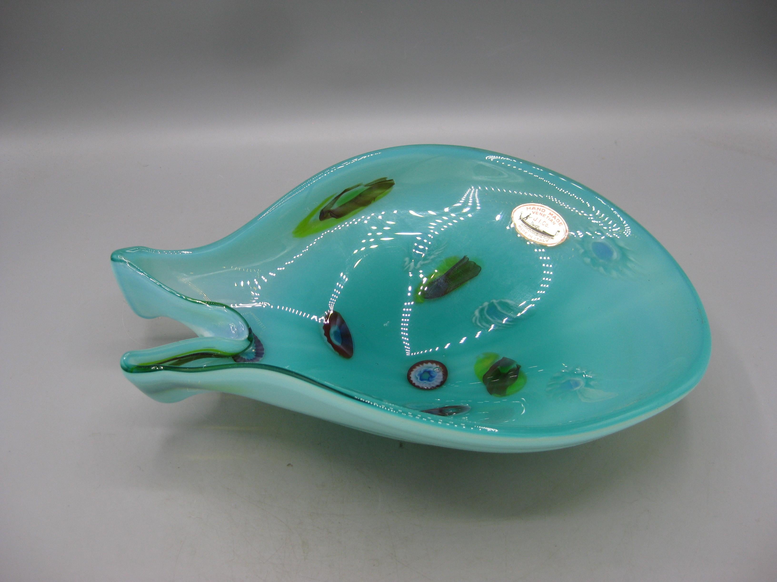 J.I. Co. Venetian Fratelli Toso Murano Art Glass Millefiori Abstract Bowl Italy siglo XX en venta