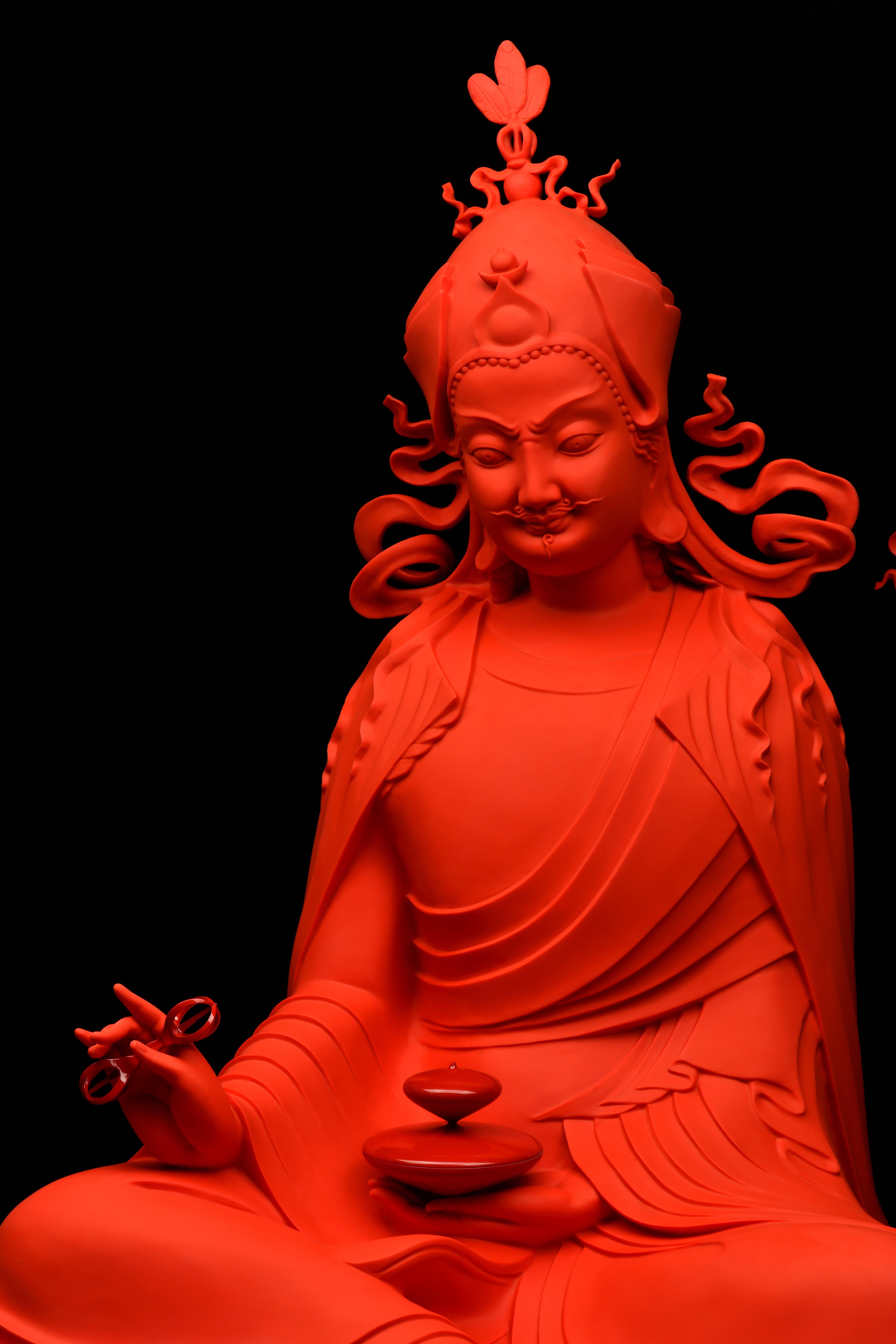 Red-Colored Glaze Sitting Padmasambhava，2020 - Sculpture by JIANGSHENG