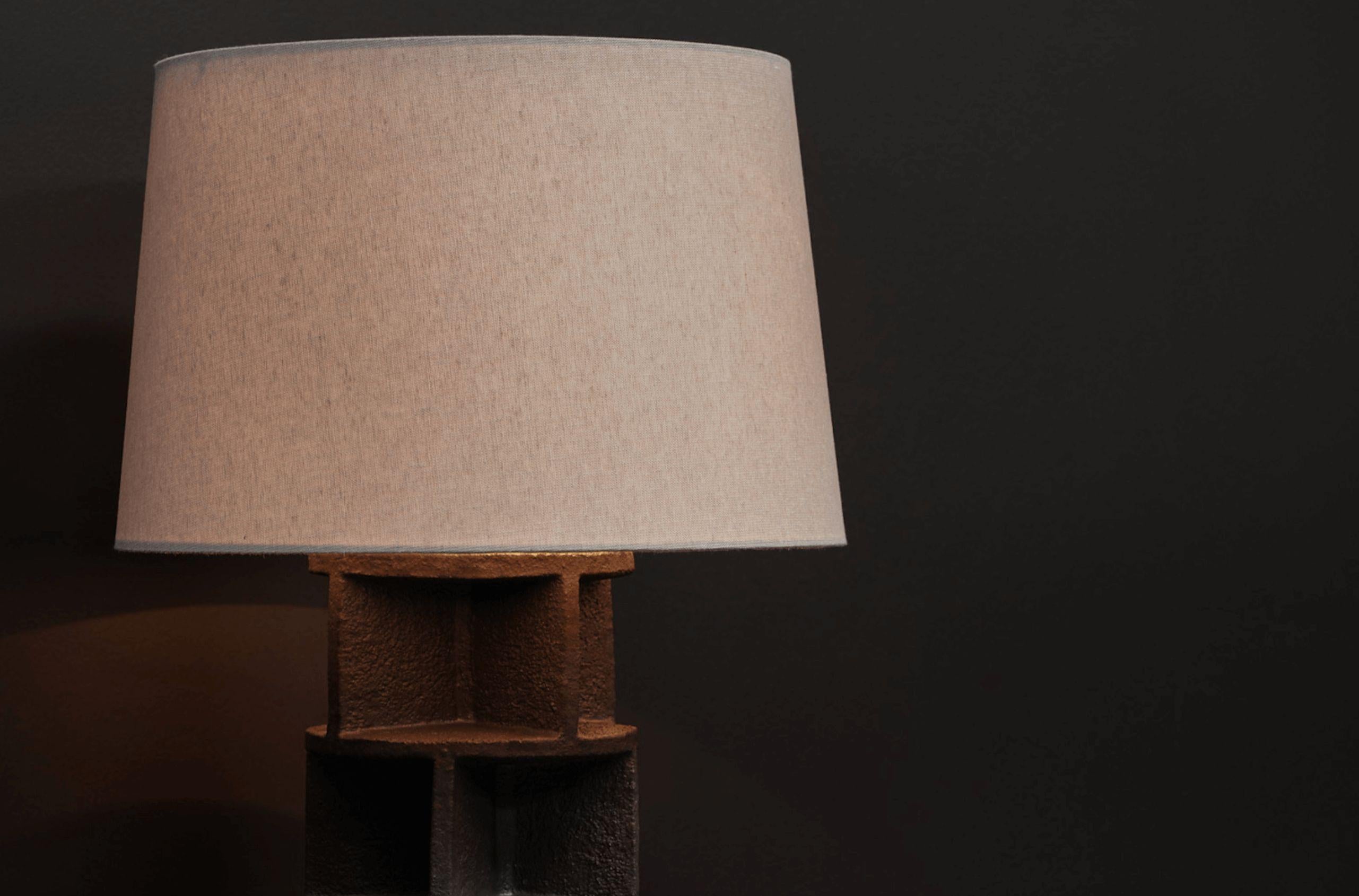 Jig Ceramic Table Lamp In New Condition For Sale In Los Angeles, CA