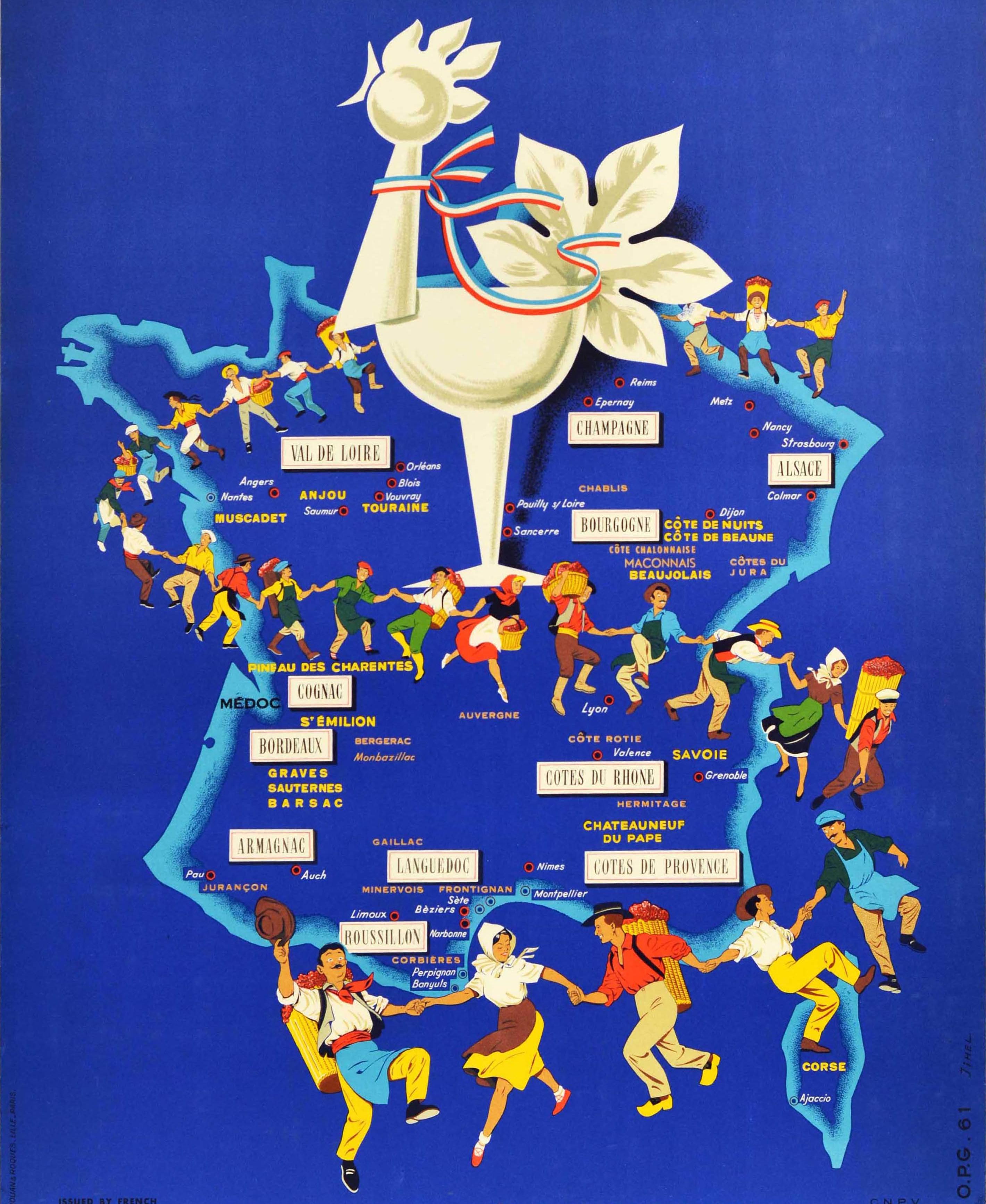 Poster pubblicitario d'epoca per The Vineyards Of France / Les Vignobles De France Production Metropolitaine con una mappa colorata che mostra una fila di viticoltori e venditori danzanti, alcuni dei quali portano cesti d'uva, con le principali aree