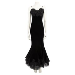 JIK Monte Carlo Robe longue en velours noir avec bordures en dentelle Taille M
