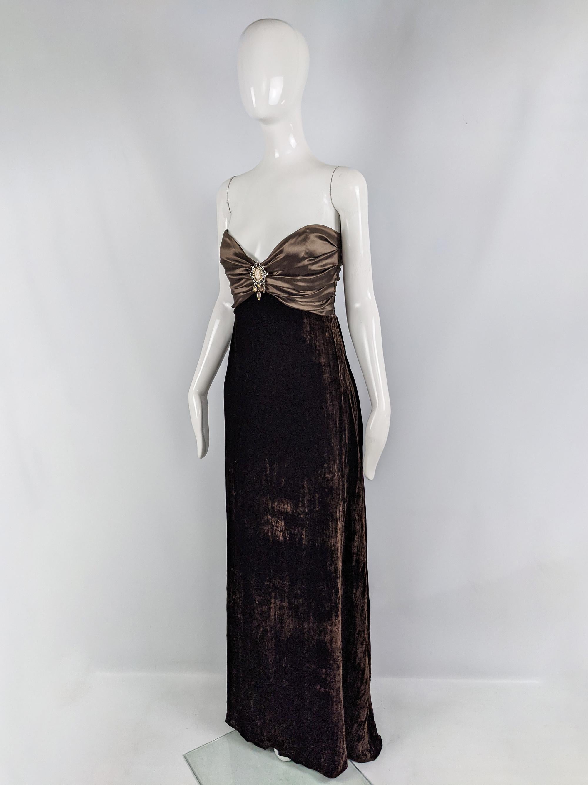 Jiki of Monte Carlo Vintage Sexy tief ausgeschnittenes Abendkleid aus braunem Samt & Satin Damen im Angebot