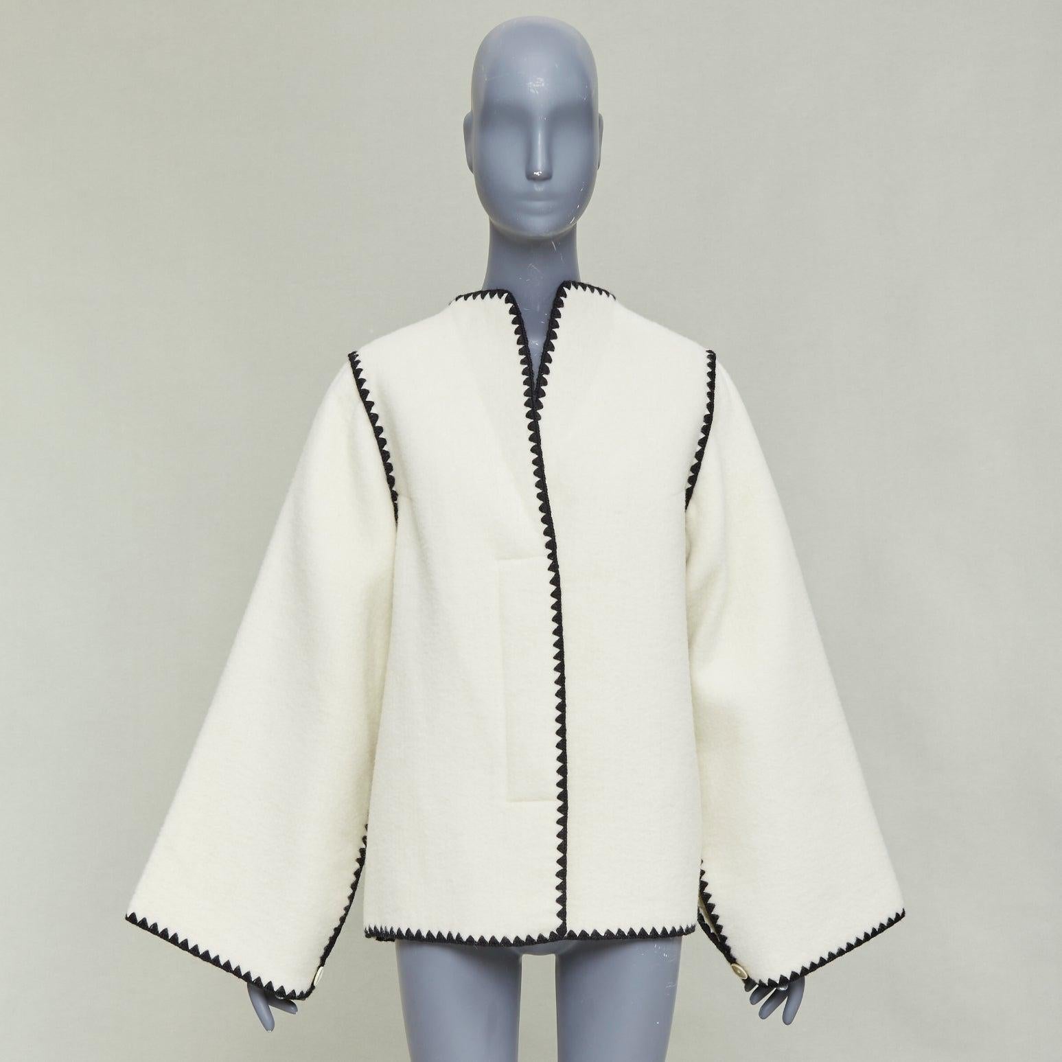 JIL SANDER 2019 Runway cream llama blend scalloped trim wide sleeve coat FR34 XS in vendita 5