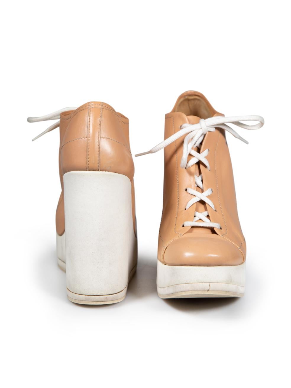 Jil Sander Beige Leather Lace Up Wedge Trainers Size IT 39.5 In Good Condition For Sale In London, GB