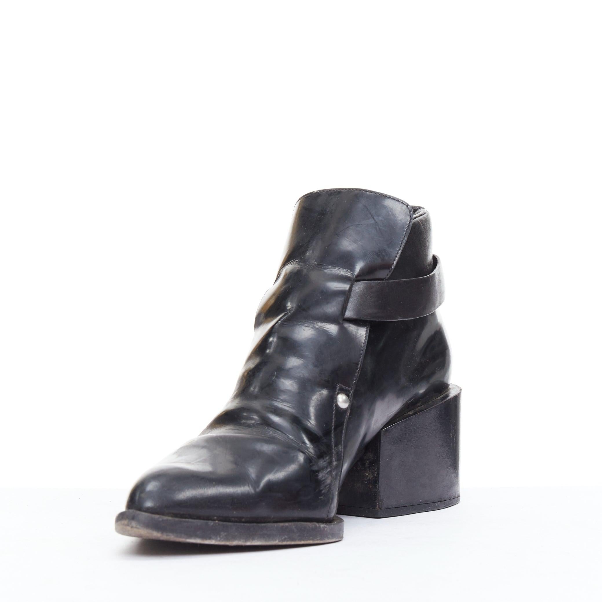 JIL SANDER bottines à talon bloc en cuir noir avec boucle argentée EU38 État moyen - En vente à Hong Kong, NT