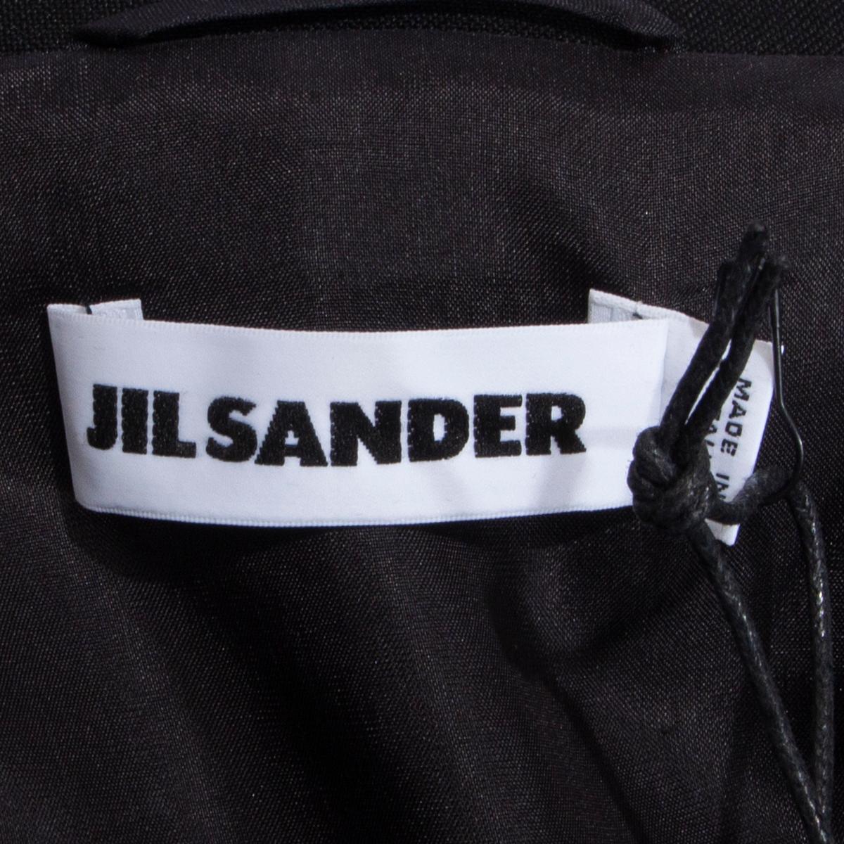 JIL SANDER black wool & mohair PLEATED WHITE TRIM Blazer Jacket 36 S For Sale 1