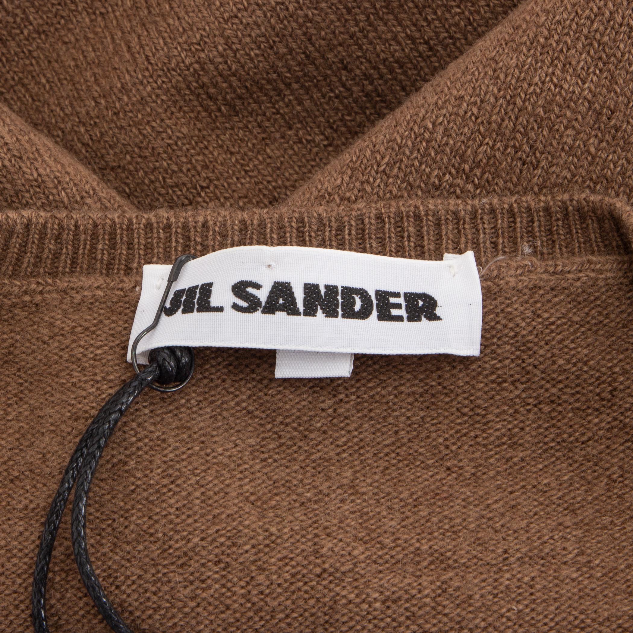 JIL SANDER brauner Kaschmirpullover mit V-Ausschnitt und kurzen Ärmeln 36 S im Angebot 1