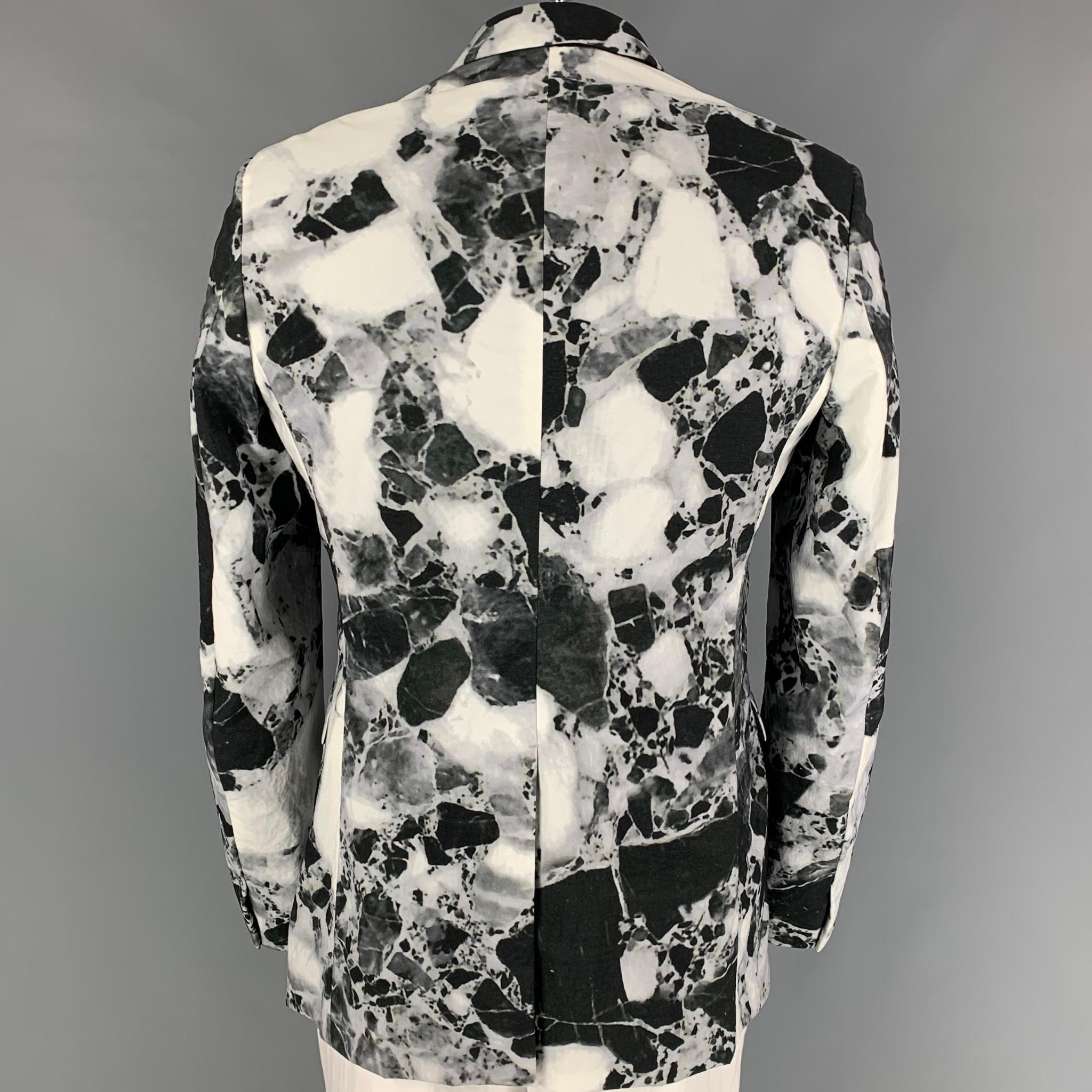JIL SANDER by RAF SIMONS Fall 2008 Sze 44 Black White Marble Poliammide Coat In New Condition In San Francisco, CA