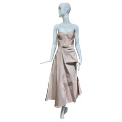 Passerella Jil Sander by Raf Simons Abito senza spalline con corsetto rosa e bianco