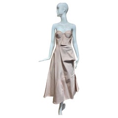 JIl Sander par Raf Simons - Défilé  Blush Pink and White Corset Strapless Gown (robe sans bretelles à corset)