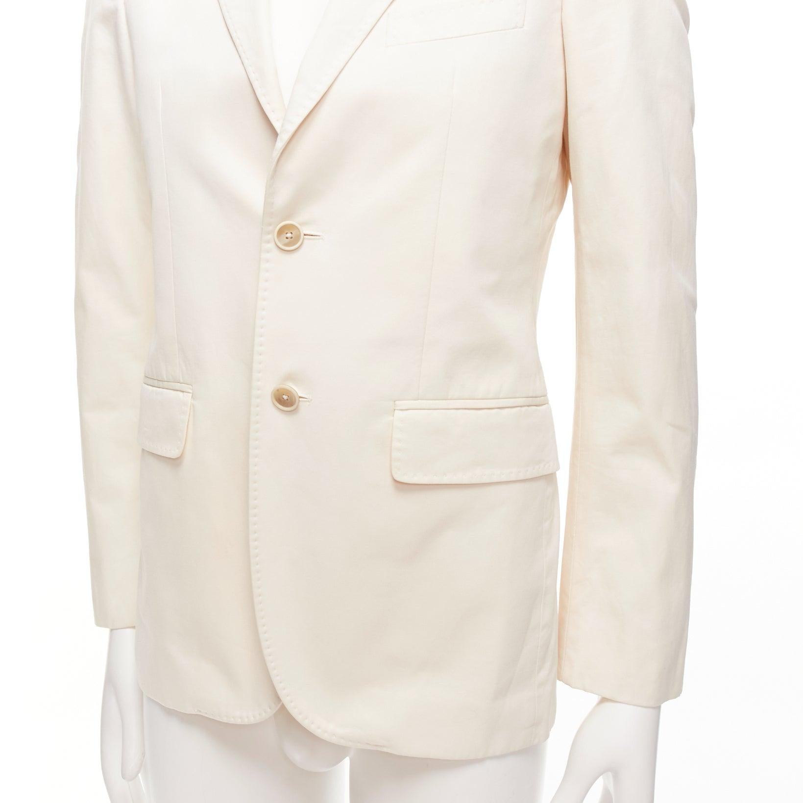 JIL SANDER cream cotton hand stitched lapel pocket single vent blazer IT46 S
Reference: MLCO/A00014
Brand: Jil Sander
Material: Cotton
Color: Cream
Pattern: Solid
Closure: Button
Lining: Cream Fabric
Extra Details: Single vent.
Made in: