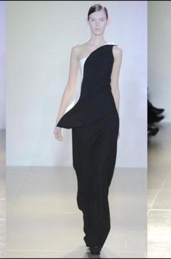 Jil Sander Fall 2009 Runway Black Ivory Sculptural One-Shoulder Gown
