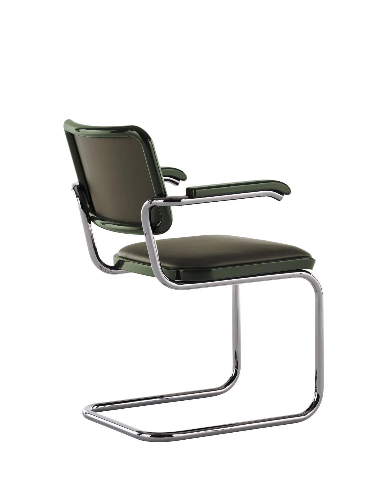 Jil Sander für Thonet S 64 P Serious 03 aus lackiertem Wood und grünem Leder (Deutsch) im Angebot