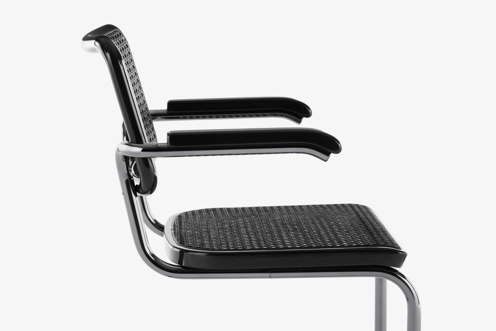 Jil Sander für Thonet S 64 P Serious 05 aus lackiertem Holz und Gurtband (Deutsch) im Angebot