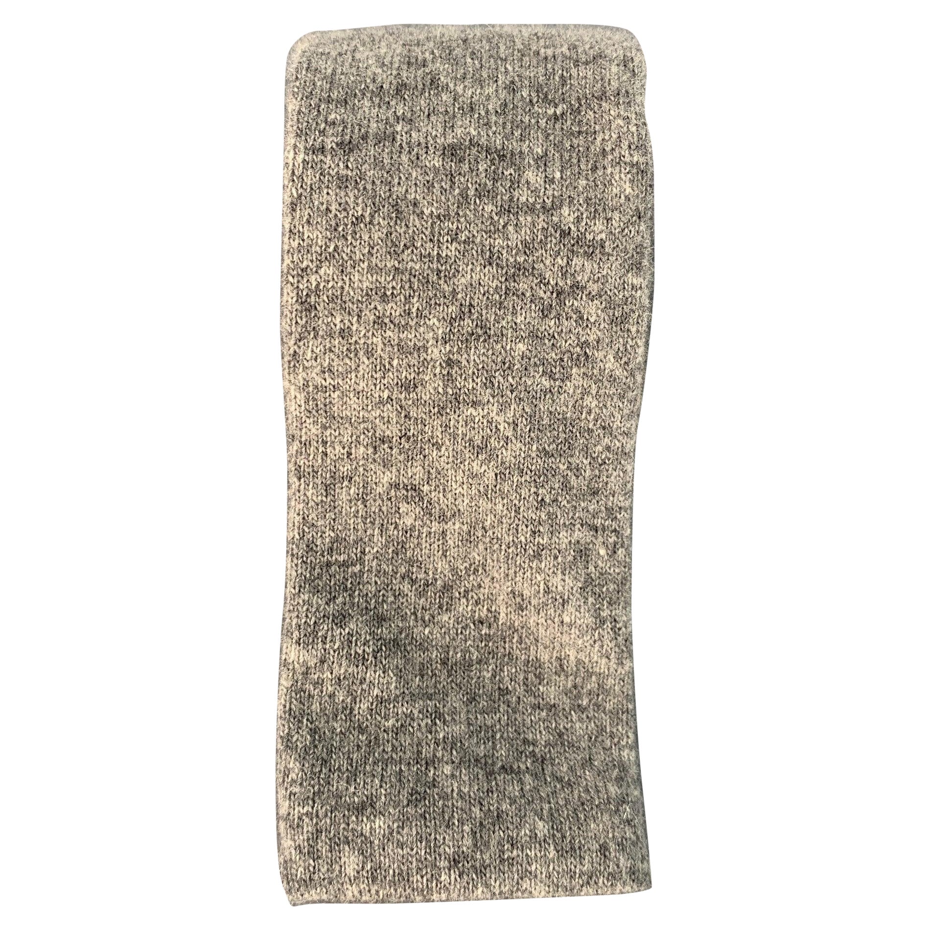 JIL SANDER Cravatta in maglia di lana e cashmere a righe grigio crema in vendita