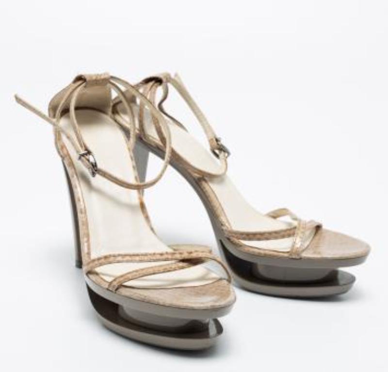 Jil Sander - Sandales à lanières en cuir gris, taille 35 en vente 5