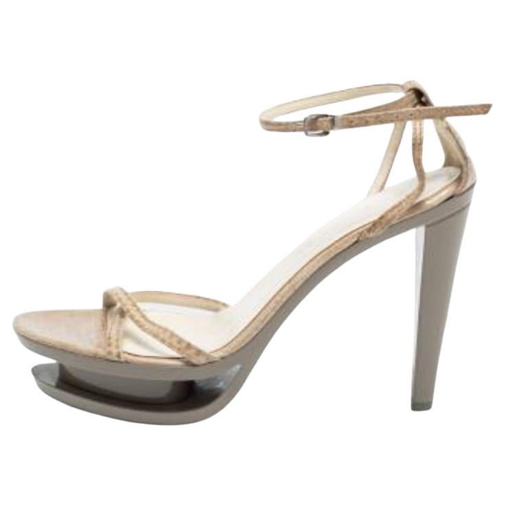 Jil Sander - Sandales à lanières en cuir gris, taille 35 en vente