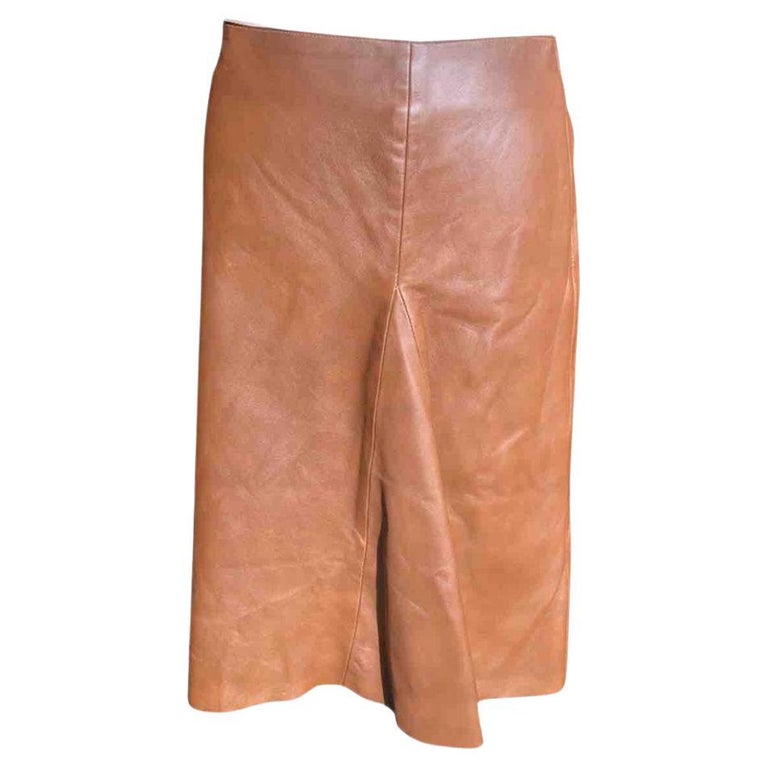 Sander Leather Mid-Length Skirt in Camel For 1stDibs | leather skirt, mid length brown leather skirt