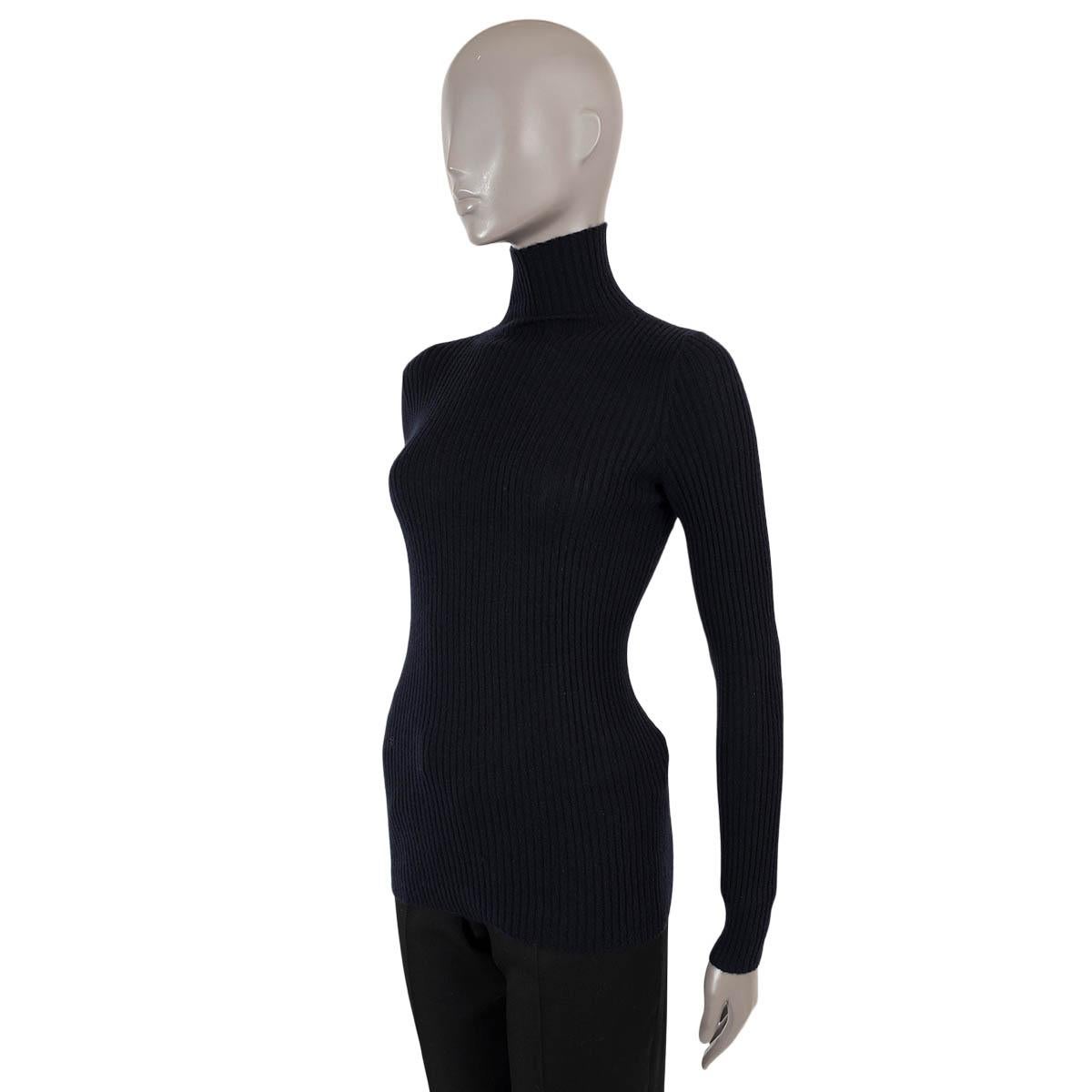 100% authentic Jil sander rib knit turtleneck sweater in navy blue cashmere -please note content tag is missing. Unlined. Has been worn and is in excellent condition.

Measurements
Tag Size	42
Size	XL
Shoulder Width	31cm (12.1in)
Bust From	82cm