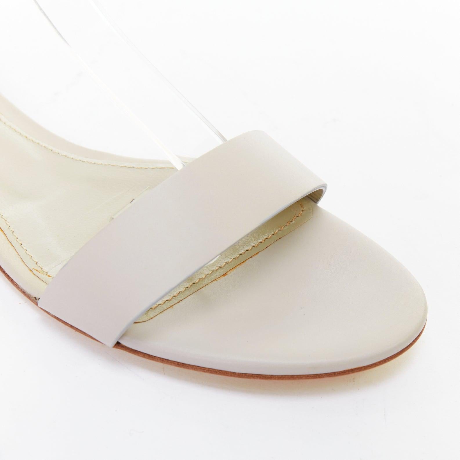 JIL SANDER sandali piatti in pelle grigia con cinturino alla caviglia giallo neon EU37 in vendita 1