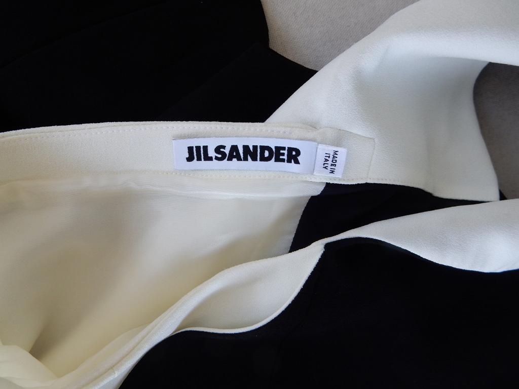 Jil Sander Runway J-Lo One Shoulder Sculptured Showstopper Dress Gown In Excellent Condition In Los Angeles, CA